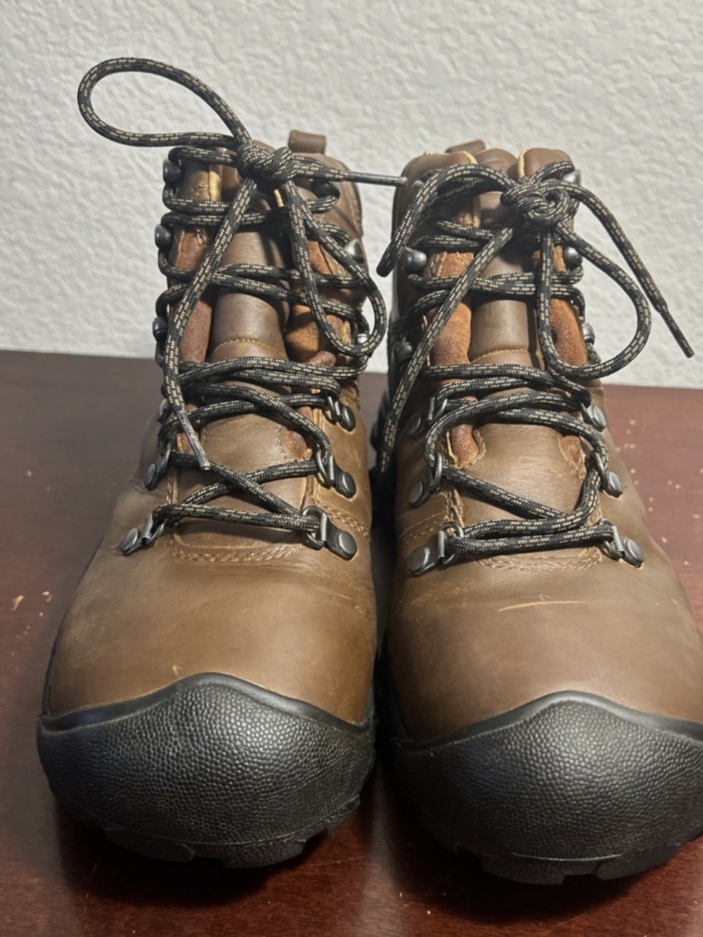 Keen Pyrenees Mid Waterproof Brown Leather Hiking Boots Womens 7.5 - Picture 2 of 8